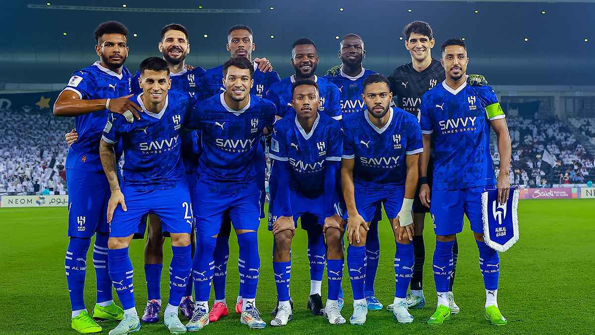  الدوريات الكبرى.. الهلال صدارة بلا خسارة 
