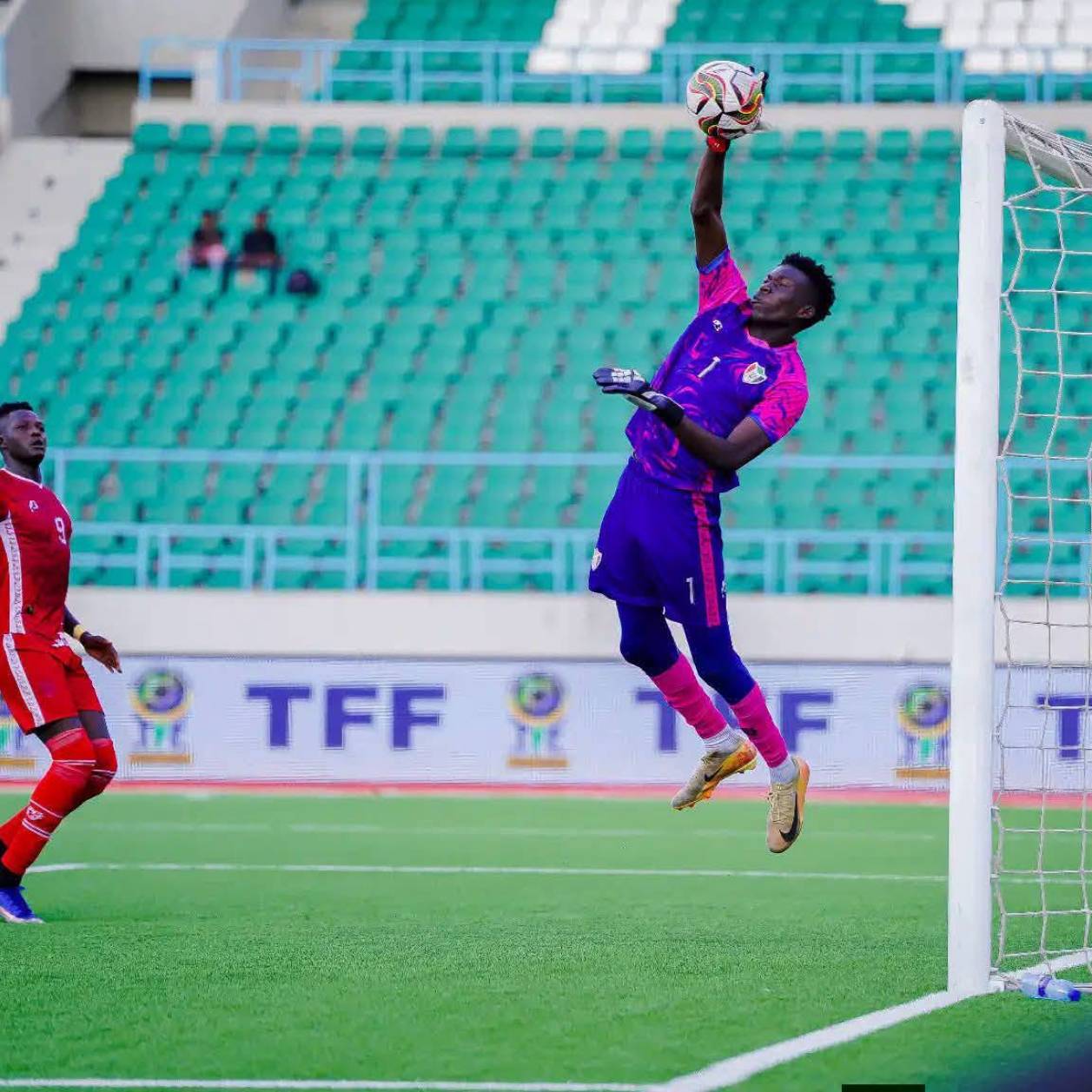 170 مليار تحول القدال إلى الهلال